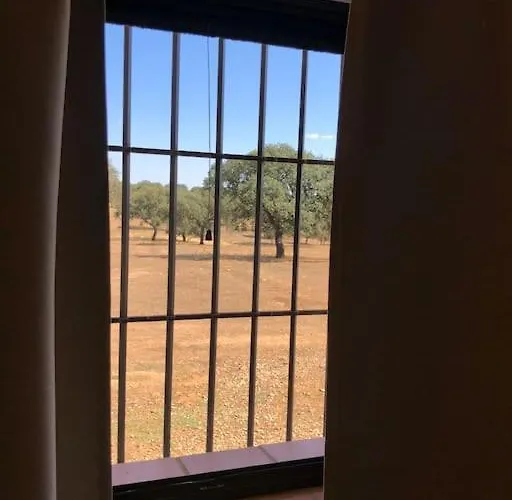 Cortijo Lomillos - La Encina Retamal de Llerena